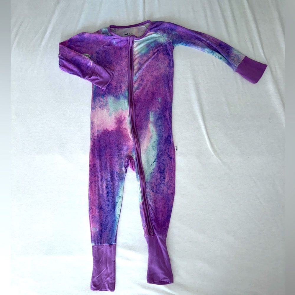 Little Sleepies- Purple Watercolor Zippy SZ 12-18